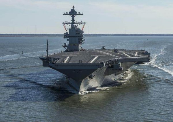 世界上最長的航空母艦，企業(yè)號(hào)全長342.3米