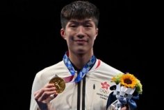 東京奧運(yùn)會(huì)中國香港首金，張家朗男子花劍冠軍