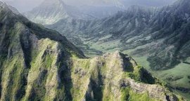 假期旅游10大景點介紹：假期去哪里玩最好玩？
