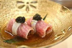 世界上最貴的飯萊：一份價值11.33萬元，全是名貴食材