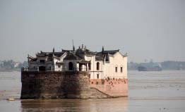 中國(guó)最堅(jiān)強(qiáng)的觀音閣，屹立長(zhǎng)江中700年不倒