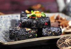 湖南長(zhǎng)沙六大特色名小吃，長(zhǎng)沙臭豆腐占據(jù)榜首