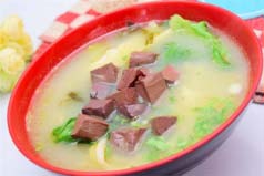 開(kāi)封小吃排行榜前十名：雞血湯和羊雙腸上榜，你吃過(guò)嗎？