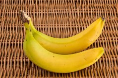 吃什么水果能保護(hù)眼睛？7種保護(hù)眼睛最好的水果