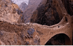 世界上最神秘的橋梁，沙哈拉之橋400年仍舊屹立不倒