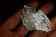 世界上最硬的石頭排名前五：紅寶石第二，金剛石第一