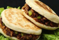 陜西十大特色美食：臊子面居第四，肉夾饃排第一