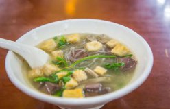南京旅游10大必吃的美食：鹽水鴨上榜，你吃過幾種？