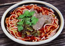 貴州貴陽(yáng)最有名的九大特色美食，花溪牛肉粉居第一位