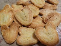 上海十大特產(chǎn)排行榜，蝴蝶酥、高橋松餅排前兩位