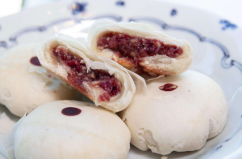 云南十大特產(chǎn)排行榜：普洱茶居第三，鮮花餅排第一