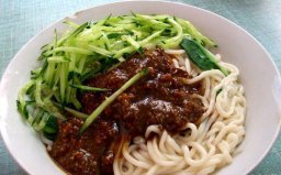 中國最受歡迎的八種面食：熱干面排第五，炸醬面居第一
