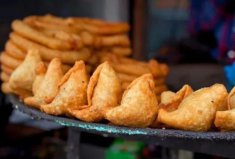 印度有什么特色美食？印度五大當(dāng)?shù)厝俗類勖朗?></a></div><p><a href=